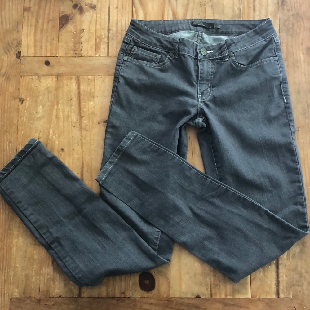 EUC prAna size 4 Kara Jean in Grey stretch